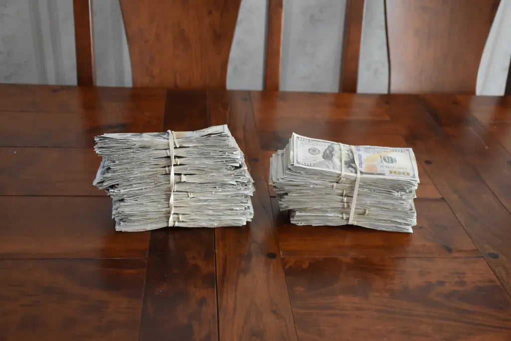 Ultra Realistic Movie Prop Money - 100 Dollar Bills 20 Bands