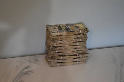 Ultra Realistic Movie Prop Money - 100 Dollar Bills 10 Bands