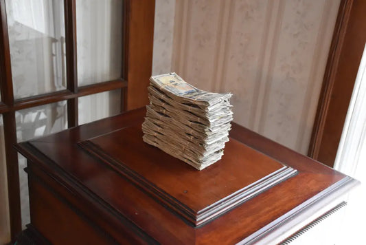 Ultra Realistic Movie Prop Money - 100 Dollar Bills 10 Bands