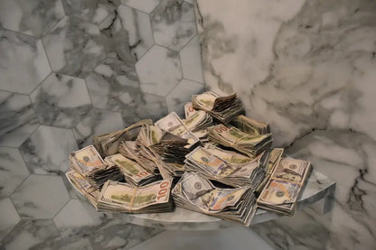 Ultra Realistic Movie Prop Money - 100 Dollar Bills 20 Bands