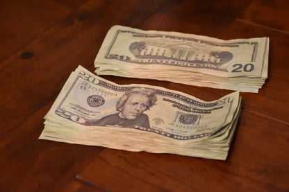 Ultra Realistic Movie Prop Money - 20 Dollar Bills - 2 Bands
